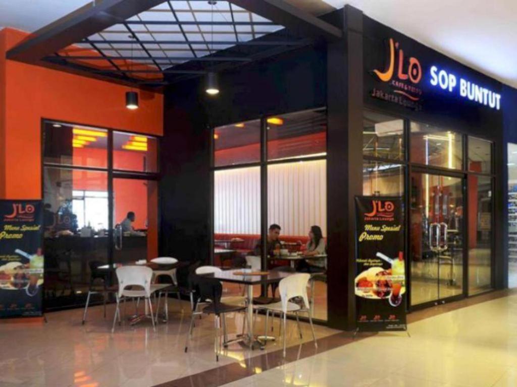 Hotel Grand Cempaka Jakarta Bagian luar foto